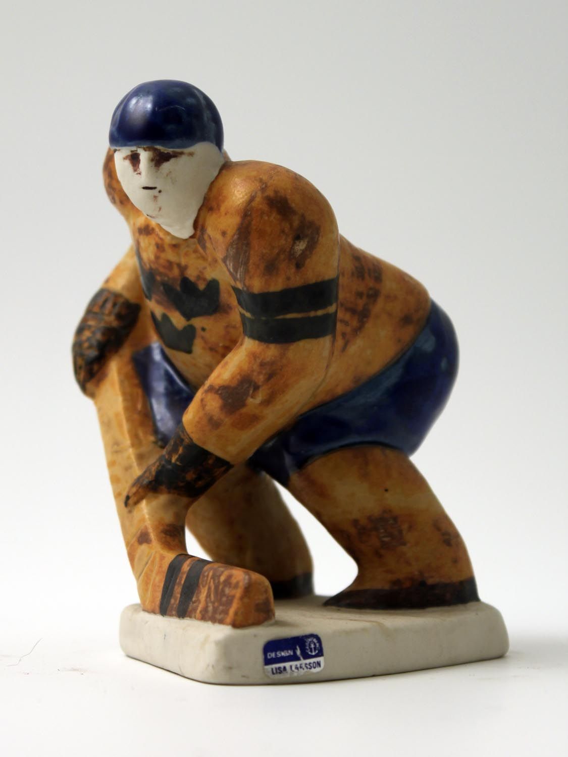 Figurin, Lisa Larson (f. 1931), Ishockeyspelare, Målvakt
